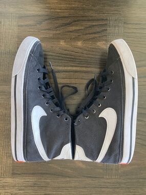 NIKE Court Legacy Canvas Mid High Tops